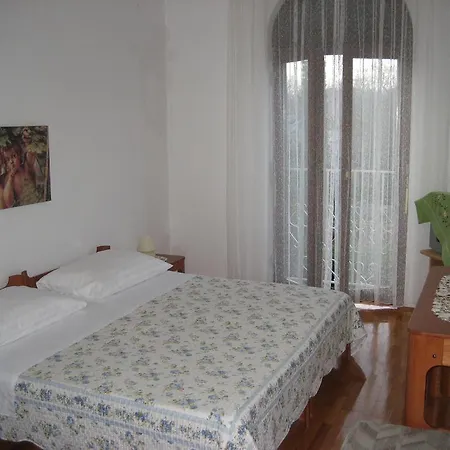 Vila Jadranka And Guest house 4*